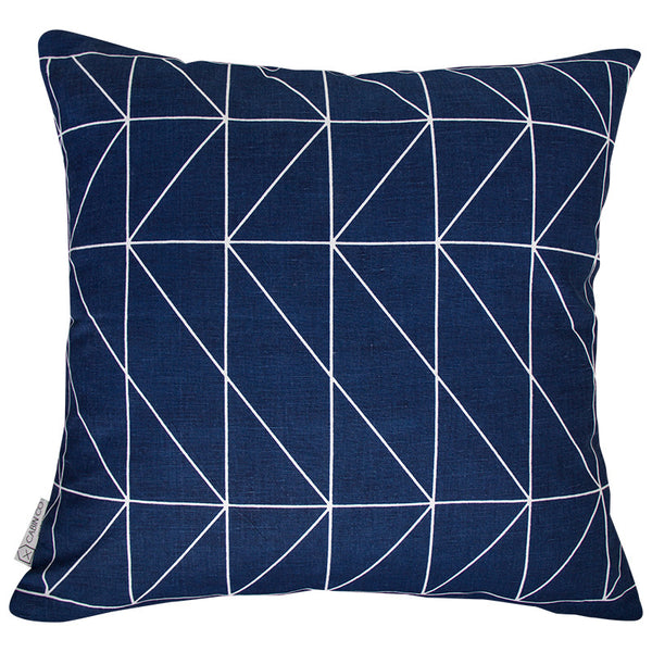 GEOMETRIC NAVY CUSHION COVER