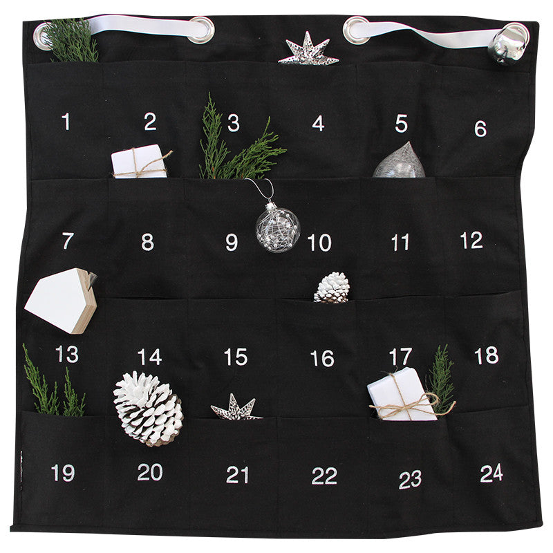 ADVENT CALENDAR - BLACK / WHITE